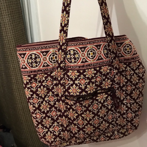 Vera Bradley Bucket Tote - Picture 1 of 3